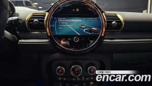 Mini Clubman Untold Edition 2024 года из Южной Кореи