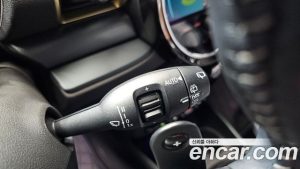 Mini Clubman Untold Edition 2024 года из Южной Кореи