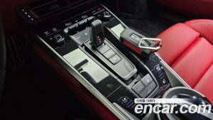 Porsche 911 Turbo S 2023 года из Южной Кореи