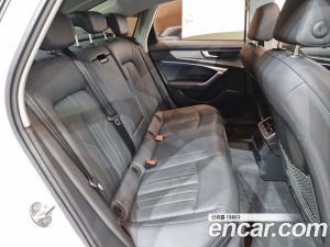 Audi A6 45 TFSI 2023 года из Южной Кореи