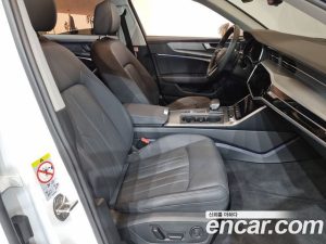 Audi A6 45 TFSI 2023 года из Южной Кореи