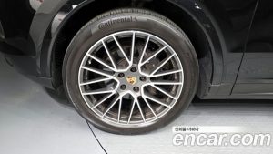 Porsche Cayenne 3.0 2023 года из Южной Кореи
