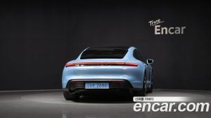Porsche Taycan Base 2025 года из Южной Кореи