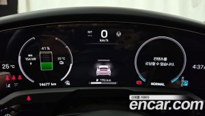 Porsche Taycan Base 2025 года из Южной Кореи