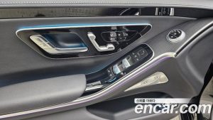 Mercedes-Benz S-Class S350 d 4MATIC 2025 года из Южной Кореи