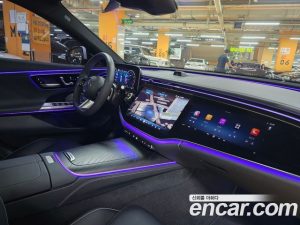 Mercedes-Benz E-Class E300 4MATIC AMG Line 2024 года из Южной Кореи