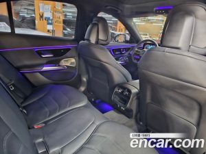 Mercedes-Benz E-Class E300 4MATIC AMG Line 2024 года из Южной Кореи