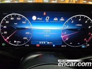 Mercedes-Benz E-Class E300 4MATIC AMG Line 2024 года из Южной Кореи