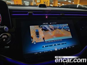 Mercedes-Benz E-Class E300 4MATIC AMG Line 2024 года из Южной Кореи