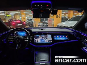 Mercedes-Benz E-Class E300 4MATIC AMG Line 2024 года из Южной Кореи
