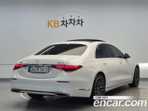 Mercedes-Benz S-Class S450L 4MATIC 2024 года из Южной Кореи