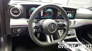Mercedes-Benz E-Class E450 4MATIC Coupe 2023 года из Южной Кореи