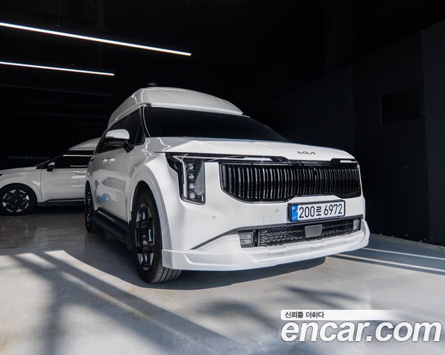 Kia Canival HEV 9-Seater HI-Limousine (Specialized Company) 2024 года из Кореи