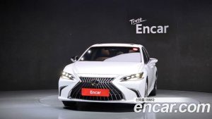 Lexus ES Executive 2023 года из Южной Кореи