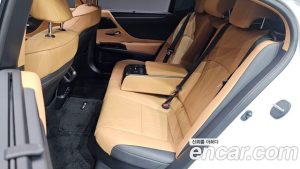 Lexus ES Executive 2023 года из Южной Кореи