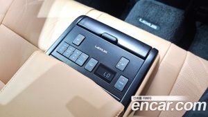 Lexus ES Executive 2023 года из Южной Кореи