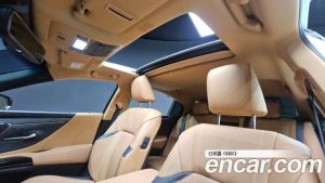 Lexus ES Executive 2023 года из Южной Кореи