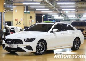 Mercedes-Benz E-Class E250 AMG Line 2023 года из Южной Кореи