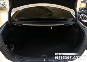 Mercedes-Benz E-Class E250 AMG Line 2023 года из Южной Кореи