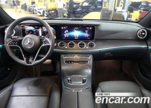 Mercedes-Benz E-Class E250 AMG Line 2023 года из Южной Кореи