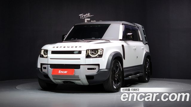 Land Rover Defender 110 D300 HSE 2022 года из Кореи