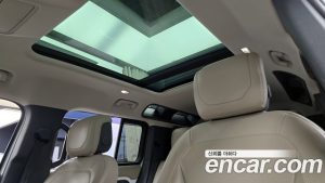 Land Rover Defender 110 D300 HSE 2022 года из Южной Кореи