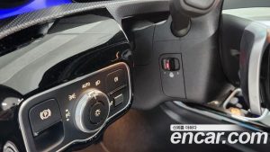 Mercedes-Benz CLA-Class CLA250 4MATIC 2025 года из Южной Кореи