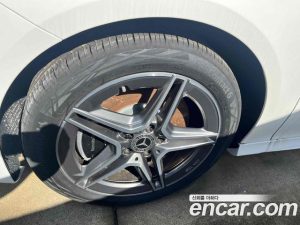 Mercedes-Benz CLA-Class CLA250 4MATIC 2025 года из Южной Кореи