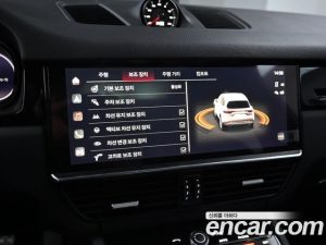Porsche Cayenne 3.0 2023 года из Южной Кореи
