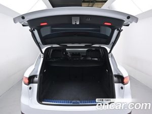 Porsche Cayenne 3.0 2023 года из Южной Кореи