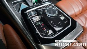 BMW 7-Series 740i sDrive M Sport 2023 года из Южной Кореи
