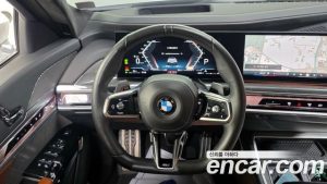 BMW 7-Series 740i sDrive M Sport 2023 года из Южной Кореи