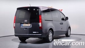 Hyundai Staria Wagon 5 2025 года из Южной Кореи