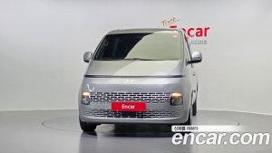Hyundai Staria L3.5 Wagon 5 2025 года из Южной Кореи