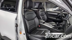 Renault-KoreaSamsung QM6 2.0 GDe LE Signature 2WD 2023 года из Южной Кореи