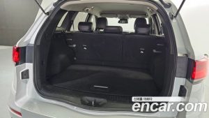 Renault-KoreaSamsung QM6 2.0 GDe LE Signature 2WD 2023 года из Южной Кореи