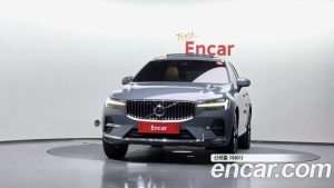 Volvo XC60 B5 ULTIMATE Bright 2023 года из Южной Кореи