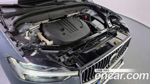 Volvo XC60 B5 ULTIMATE Bright 2023 года из Южной Кореи