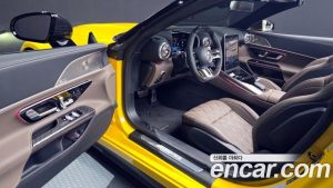 Mercedes-Benz SL-Class AMG SL63 4MATIC+ Performance 2023 года из Южной Кореи