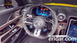 Mercedes-Benz SL-Class AMG SL63 4MATIC+ Performance 2023 года из Южной Кореи