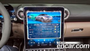 Mercedes-Benz SL-Class AMG SL63 4MATIC+ Performance 2023 года из Южной Кореи