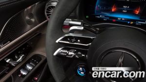 Mercedes-Benz SL-Class AMG SL63 4MATIC+ Performance 2023 года из Южной Кореи