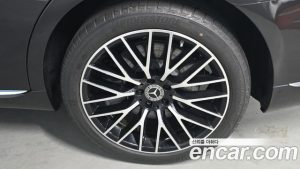 Mercedes-Benz S-Class S580L 4MATIC 2025 года из Южной Кореи