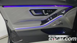 Mercedes-Benz S-Class S580L 4MATIC 2025 года из Южной Кореи