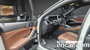 BMW X6 xDrive40i M Sport 2024 года из Южной Кореи
