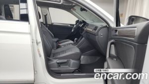 Volkswagen Tiguan 2.0 TSI Prestige 2022 года из Южной Кореи