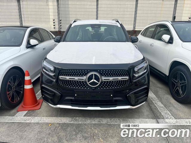 Mercedes-Benz GLB-Class GLB250 4MATIC 2025 года из Кореи