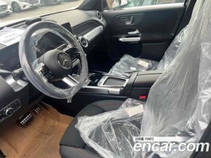Mercedes-Benz GLB-Class GLB250 4MATIC 2025 года из Южной Кореи