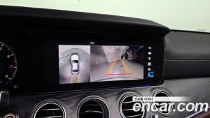Mercedes-Benz E-Class E350 4MATIC Exclusive 2023 года из Южной Кореи