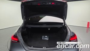 Mercedes-Benz E-Class E350 4MATIC Exclusive 2023 года из Южной Кореи